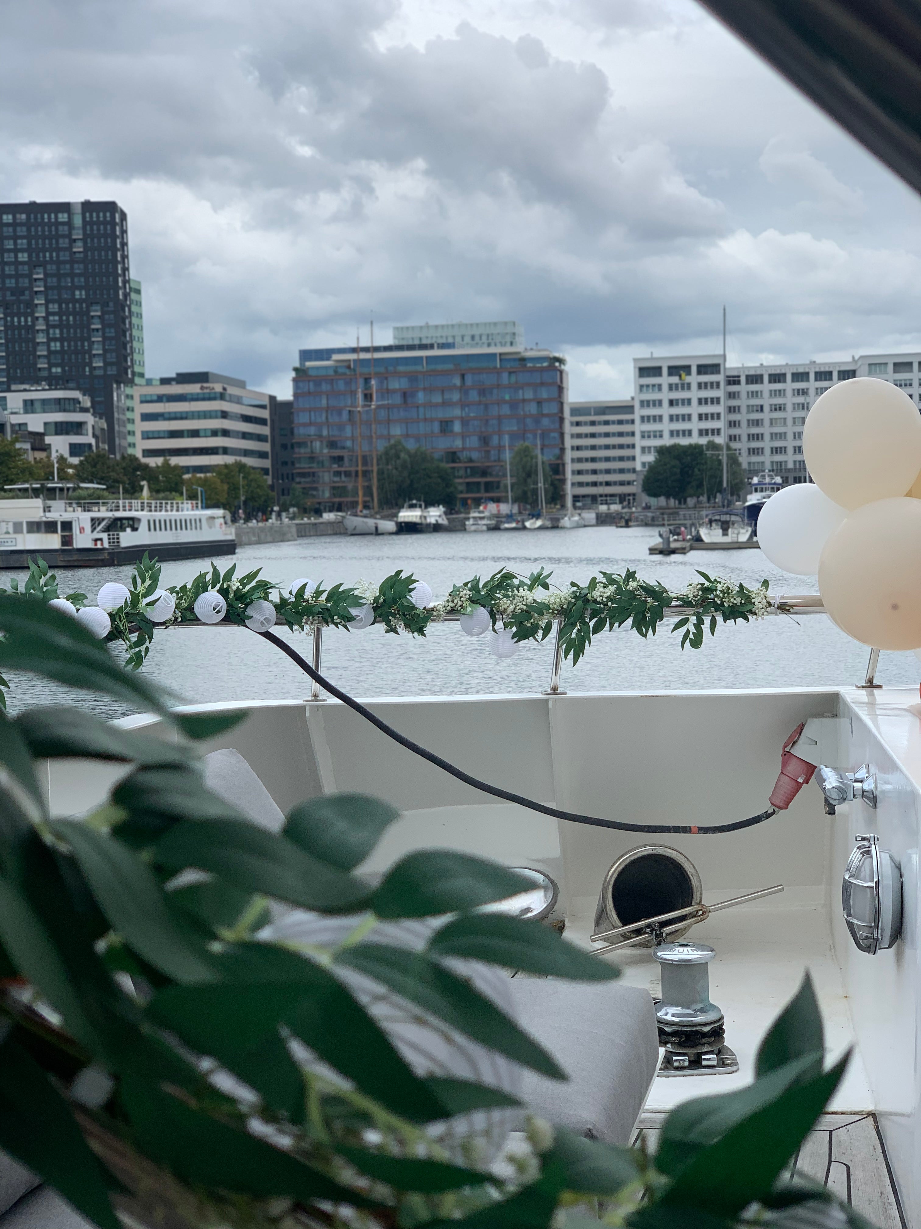 Studio Magnolia x Yacht Evanna
